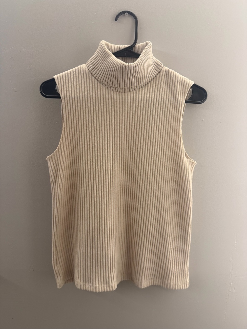 Zara Sleeveless Ribbed Turtleneck - Cream